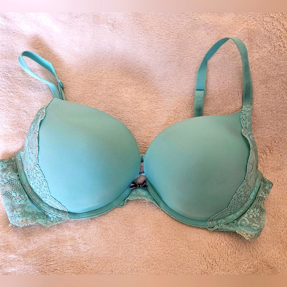VICTORIA'S SECRET🧚‍♀️LACE sides🧚‍♀️TERQUOISE 38C BRA💖Dream Angel's PUSH-UP 💚
